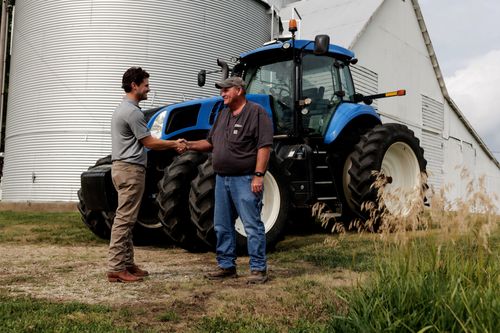 All of your farm marketing and risk management needs in one place at Advance Trading